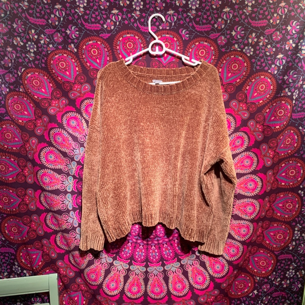American Eagle sweater!